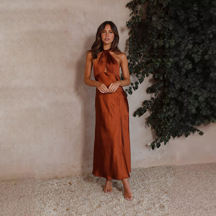 Karol® | Sofia Dress – Flowing elegance with halterneck detail