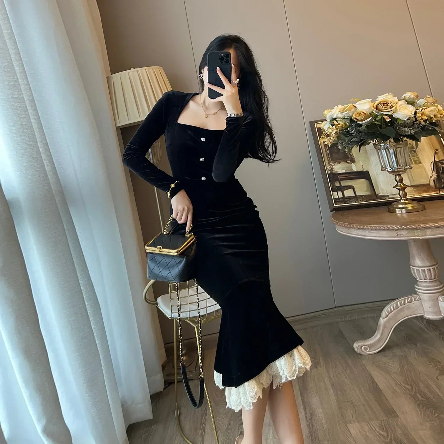 Susana® | Elegant black velvet dress for women