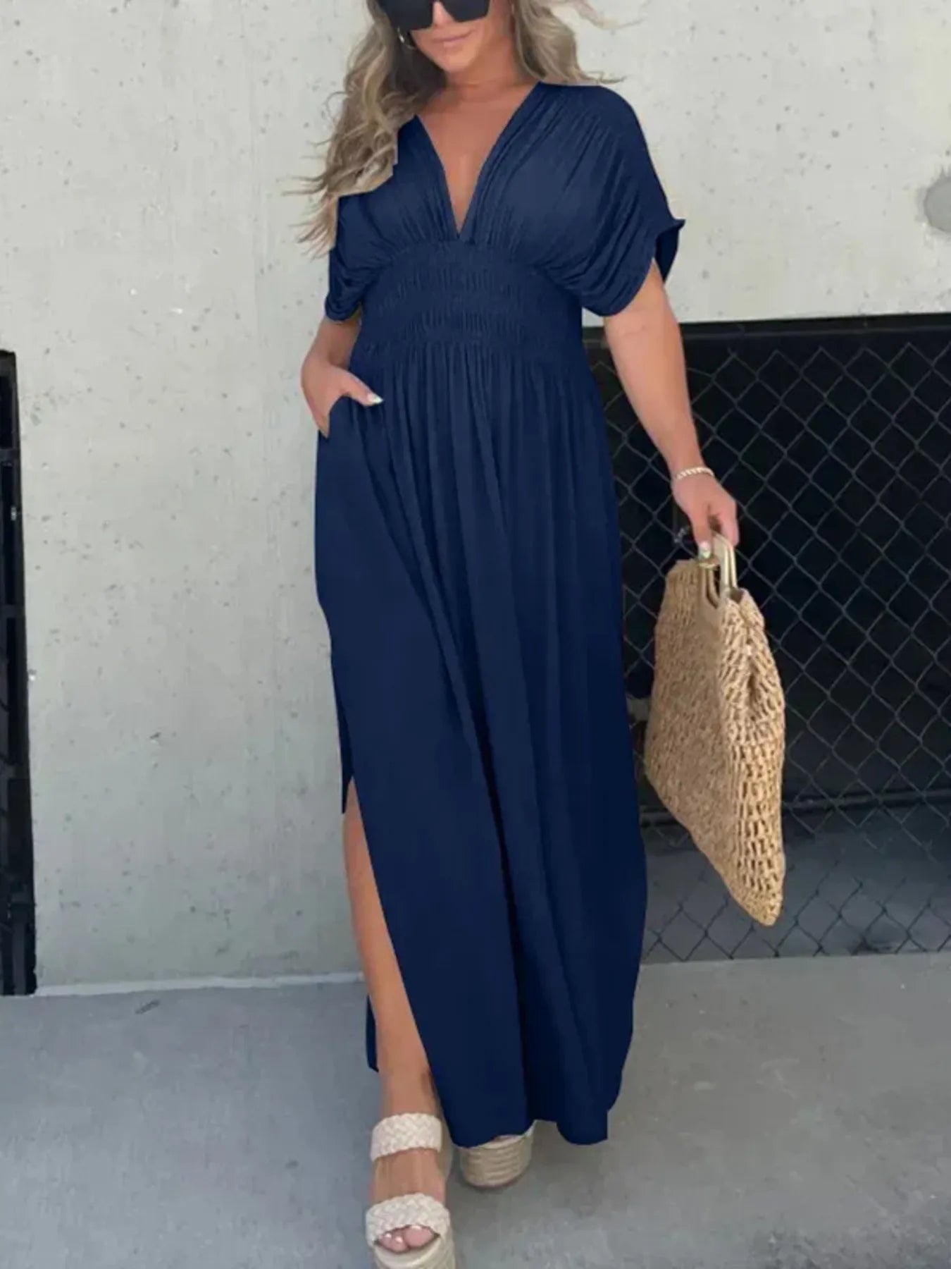 Letizia® | Elegant Maxi Dress With V-Neckline And Side Slit