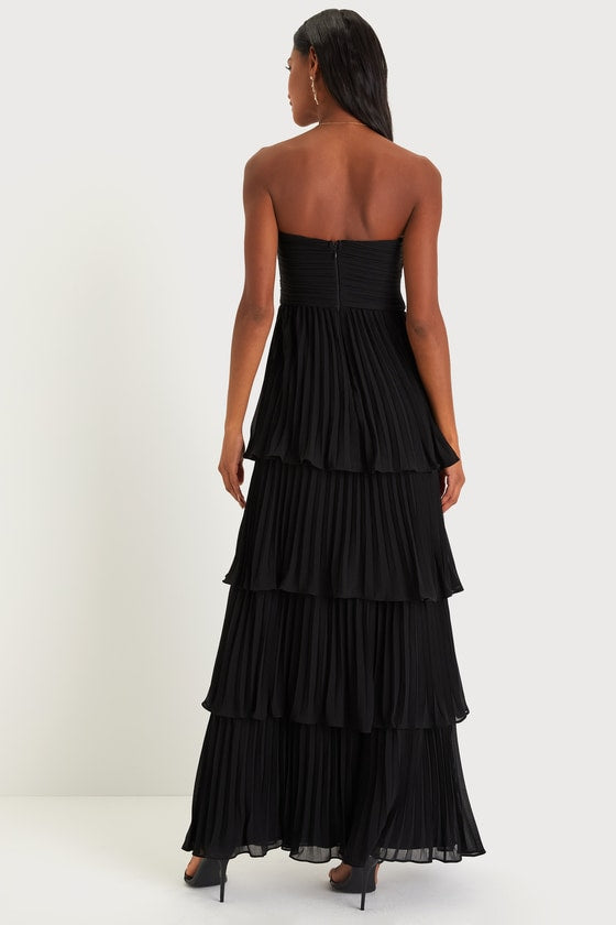 Valeria® | Elegant Strapless Maxi Dress