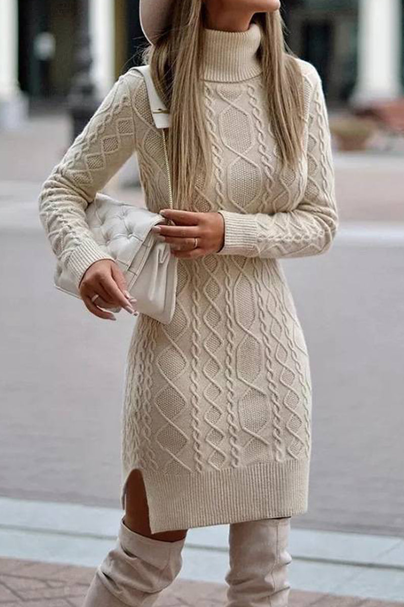 Kimberly | Modern and comfortable winter dress