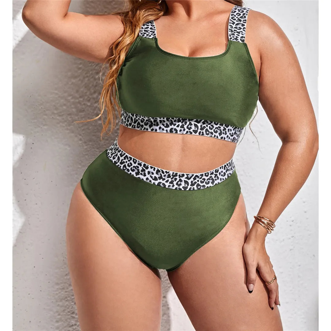Mercedes® | Simple and stylish   bikini