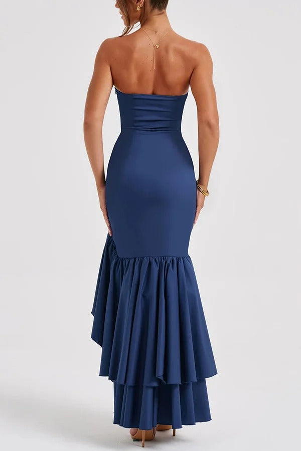 Lindsay® | Sexy off-shoulder maxi dress with a slim fit and irregular hem