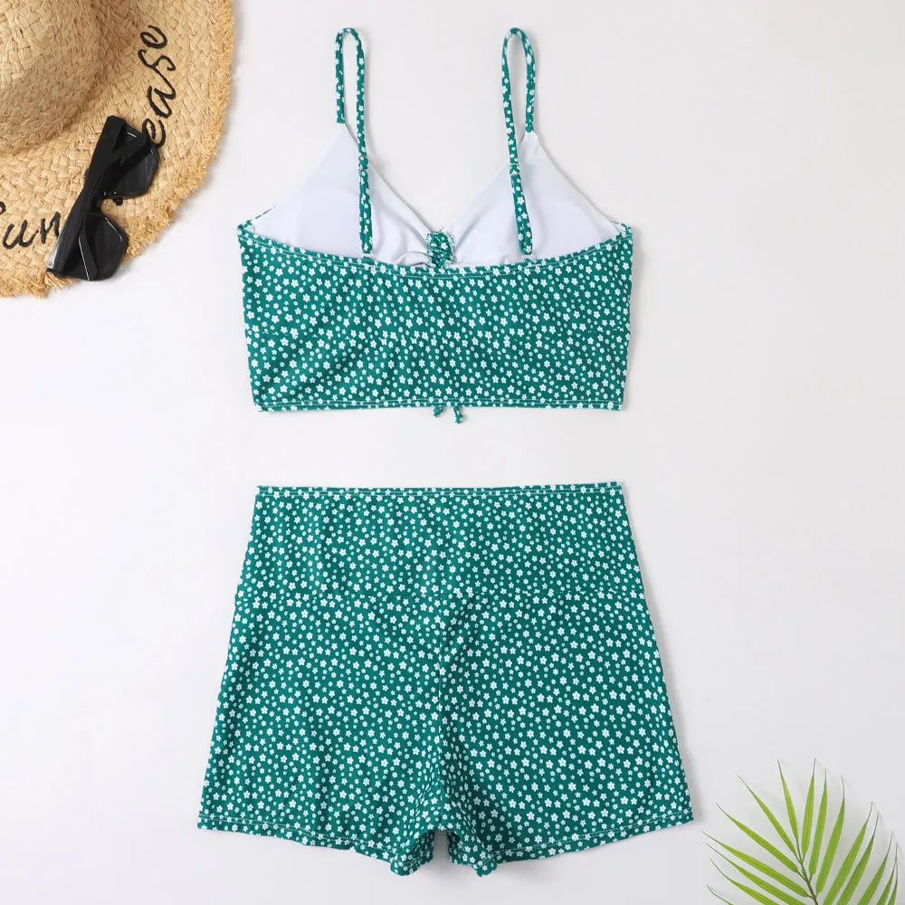 Nicol® | Chic and relaxed   bikini