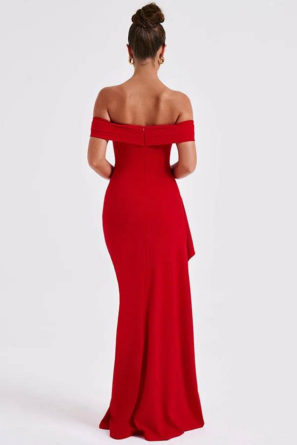 Leah® | Off-the-shoulder maxi dress with a high slit