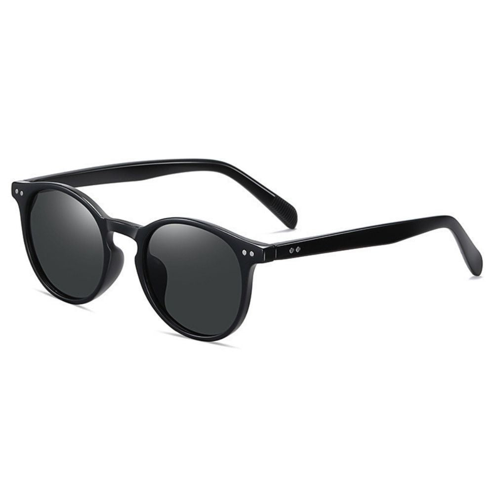 Classic Round Frame Sunglasses