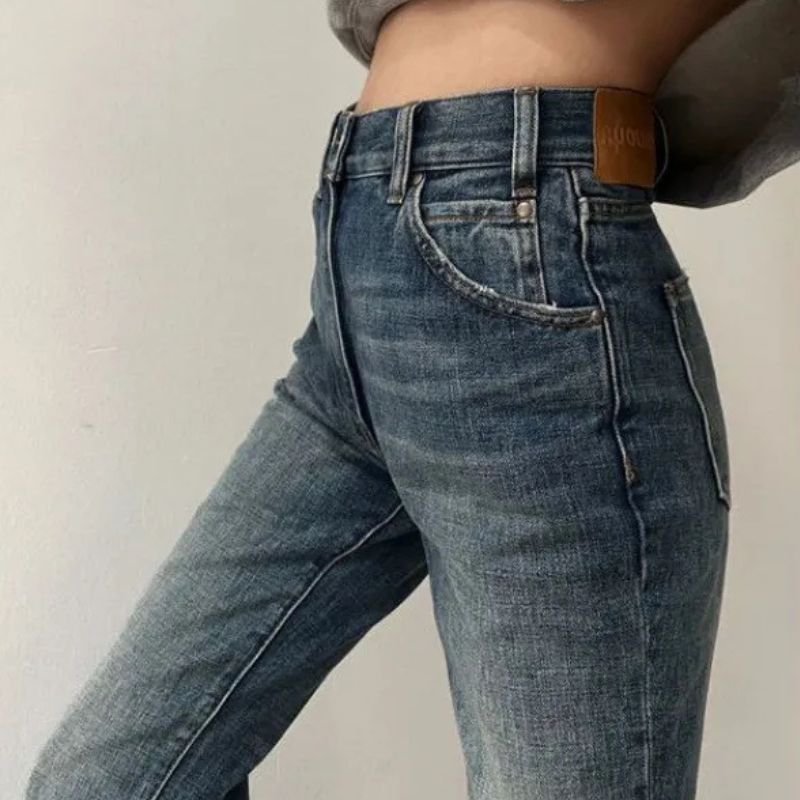 Retro Flared Loose-Fit Jeans