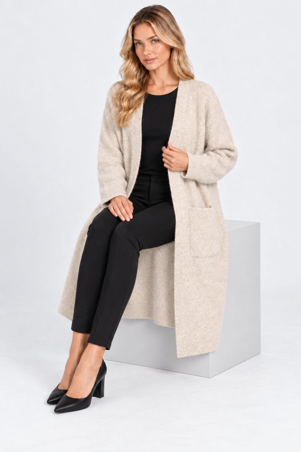 Genevieve® | Relaxed Mid-Length Knitted Cardigan