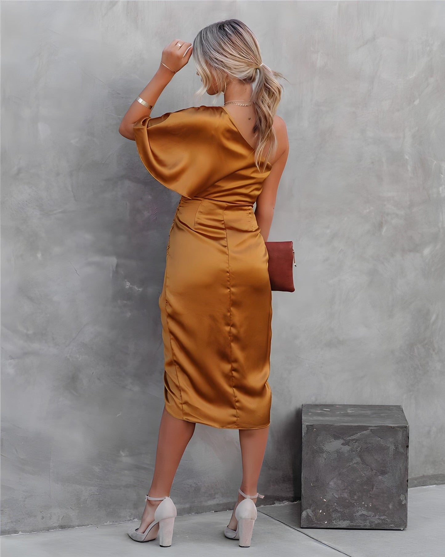 Alta® | Elegant Cocktail Dress With One Shoulder