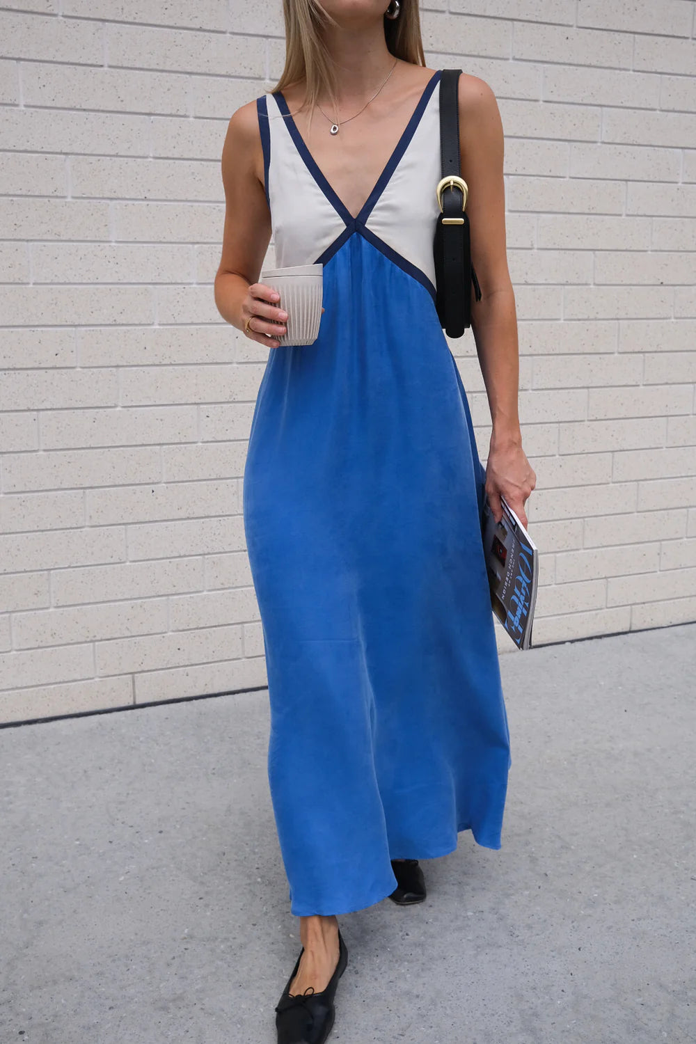 Maria | Lightweight V-Neck Maxi Dress