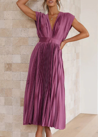 Ilaria® | Elegant Dress With Sleeves