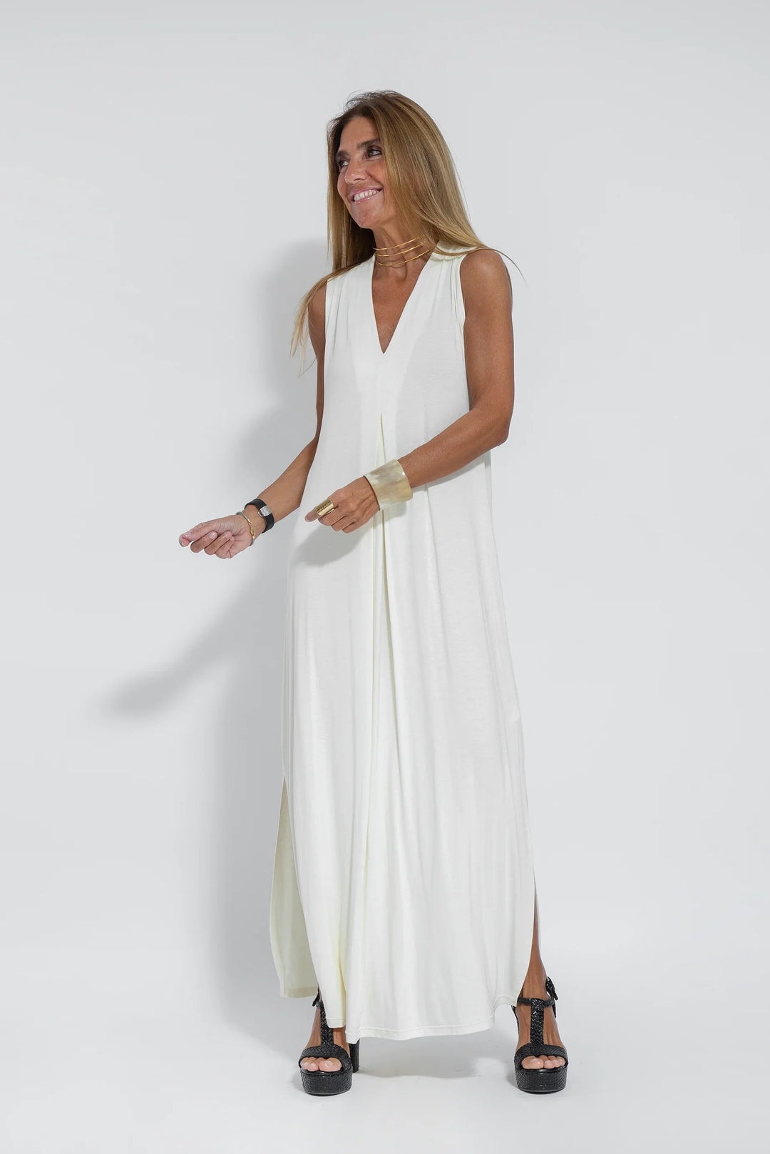Nicole® | Long Dress With V-Neck