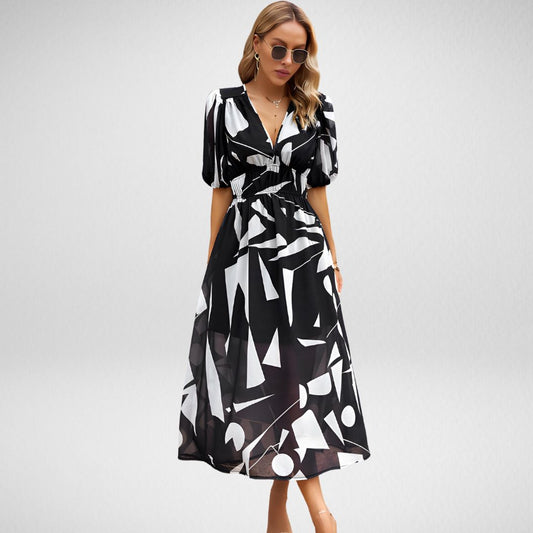 Daria® | Elegant Dress With V-Neckline