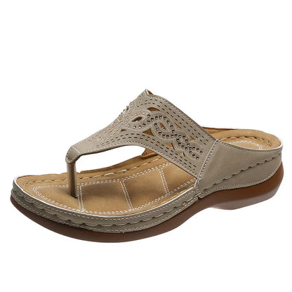 Sienna | Women’s Clip-Toe Wedge Sandals