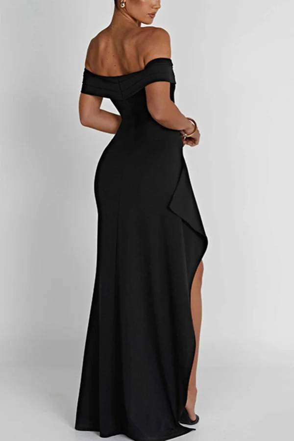 Leah® | Off-the-shoulder maxi dress with a high slit