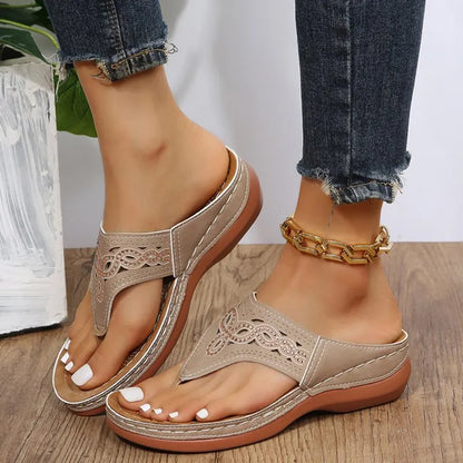 Sienna | Women’s Clip-Toe Wedge Sandals